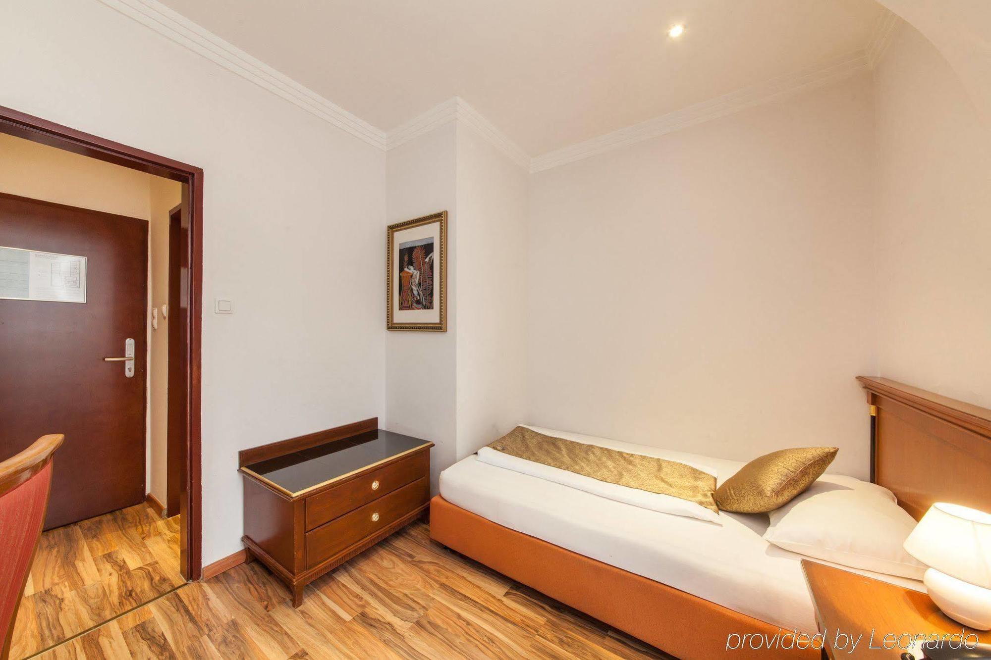 Novum Hotel Cristall Wien Messe Kültér fotó