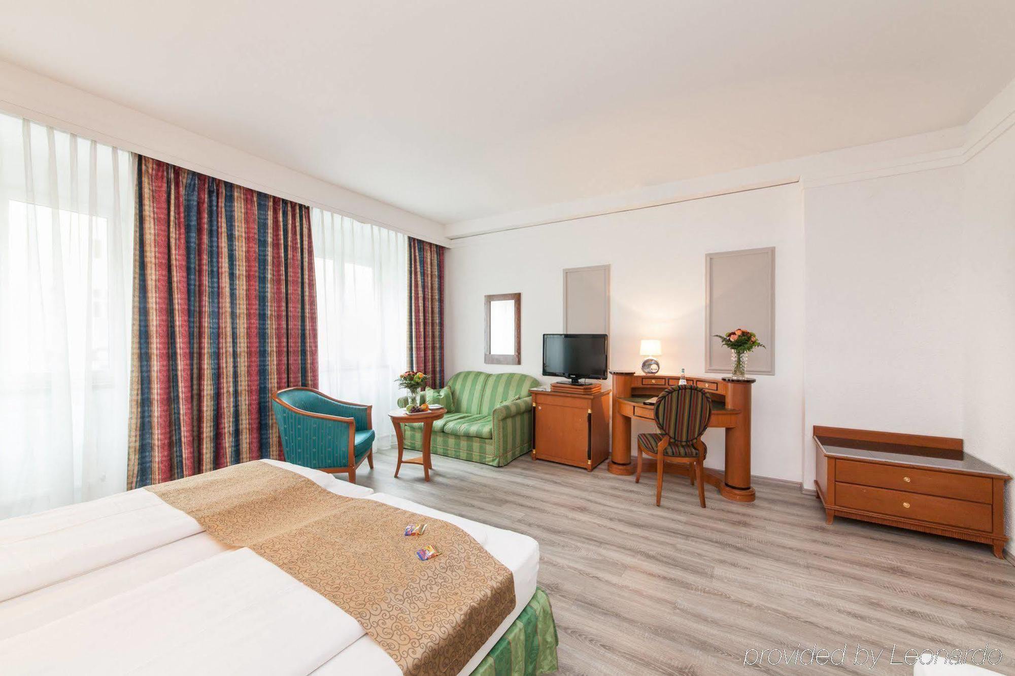 Novum Hotel Cristall Wien Messe Kültér fotó